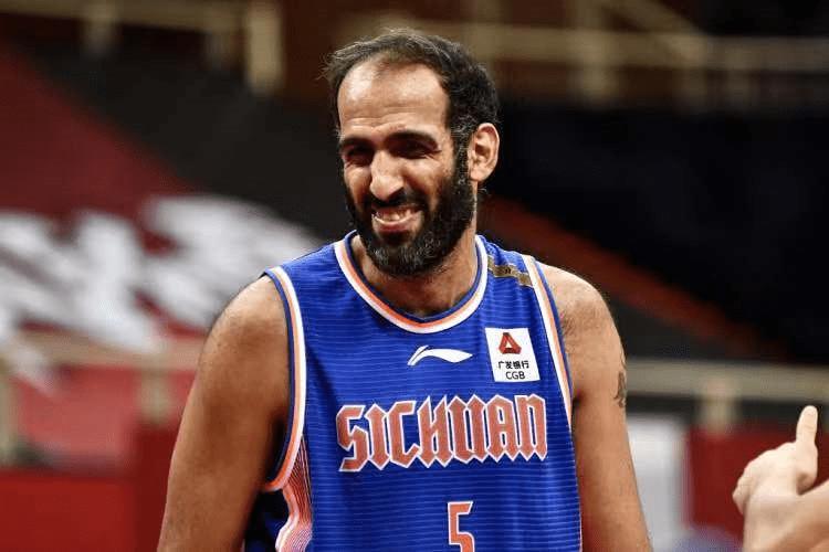 开云平台-关于Ming新星战术调整表现突出，加拿大队前途光明！热度持续攀升的信息